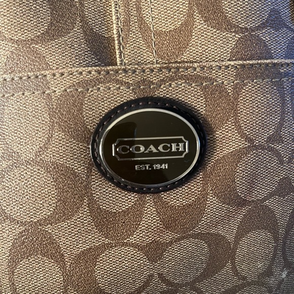 Coach Brown Tote Bag - Picture 14 of 14